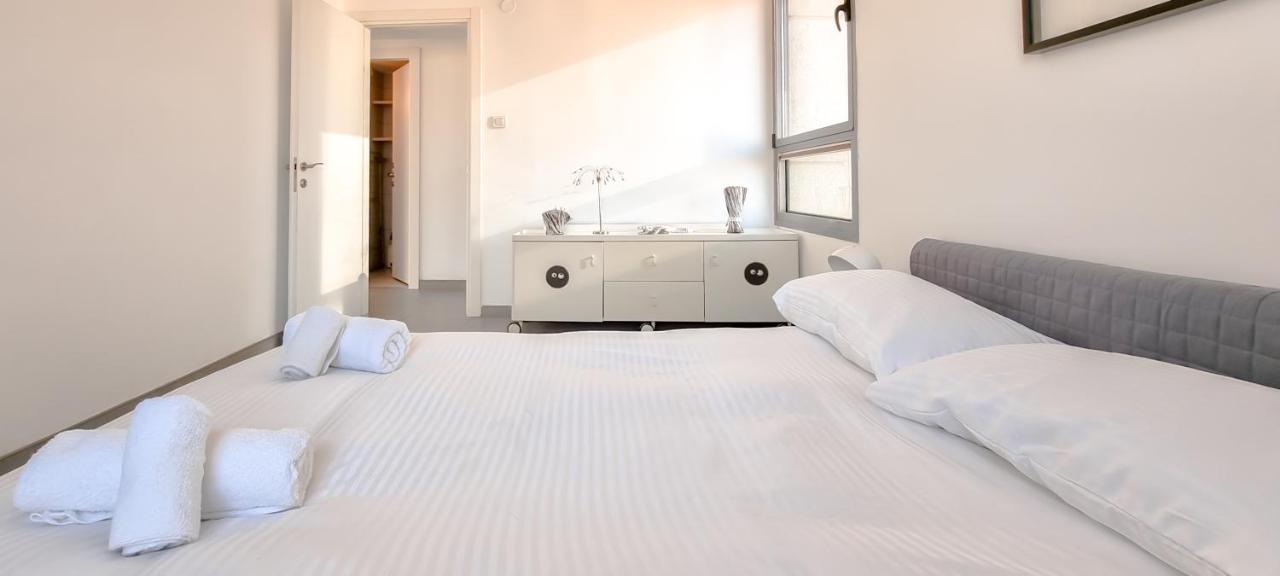 Bnbisrael Apartments - Rouge Eilat Tel Aviv Bagian luar foto
